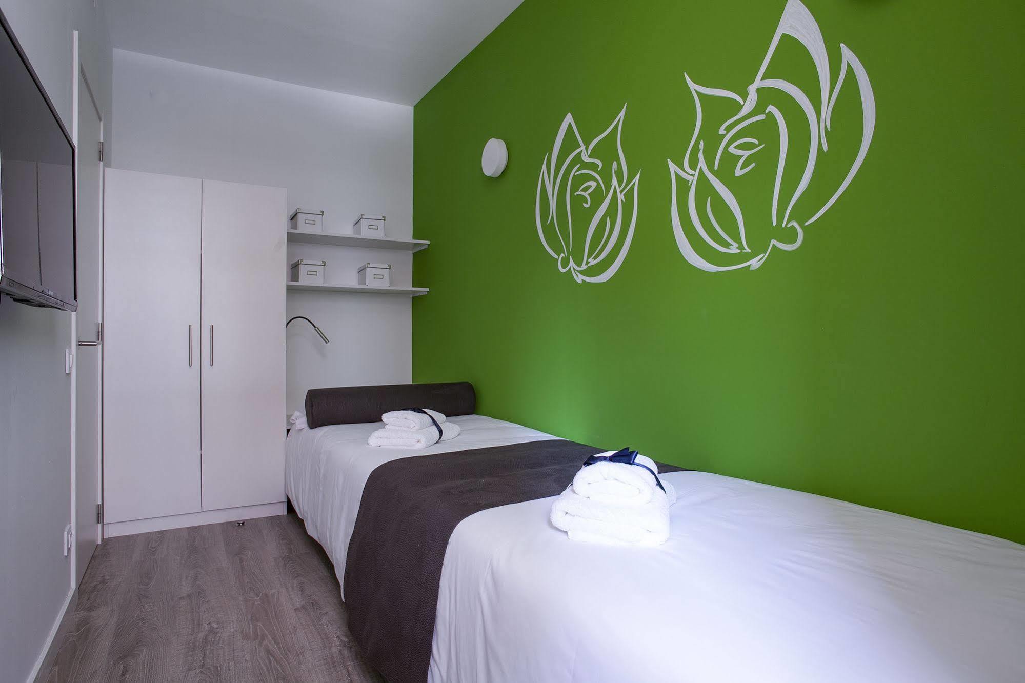 Apartament Habitat Adn *